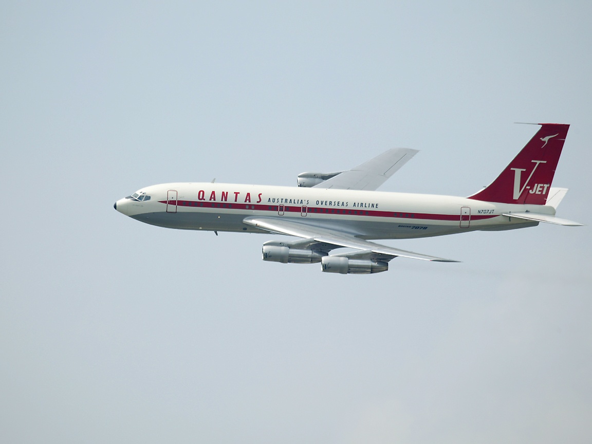 Qantas707.jpg